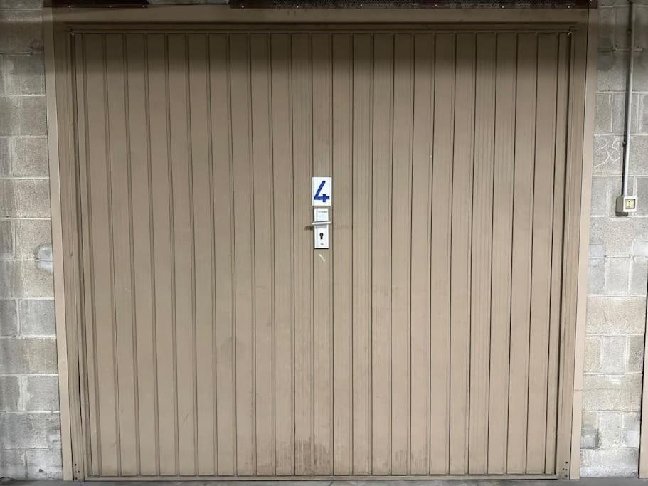 5 Giornate Apt Con Terrazzo E Garage Privato Milano Exterior foto